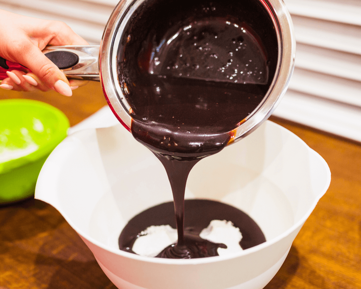 Chocolate negro em pastilha ideal para coberturas e recheios