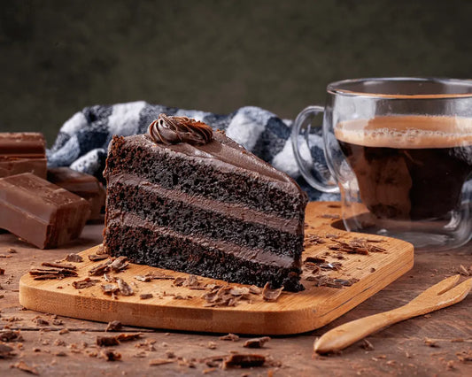Bolo de Brigadeiro feito com preparado Cafés Serrano – fofo e saboroso