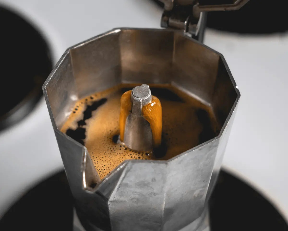 Café Moído Cafeteira de Pressão Cafés Serrano