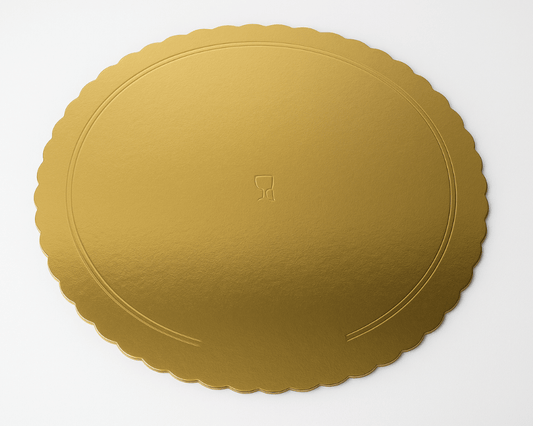 Prato dourado em cartolina com revestimento antigordura para bolos – Cafés Serrano